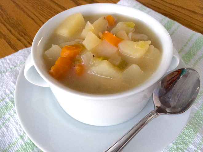 Crock Pot Potato Soup (Gluten-Free Dairy-Free) | RachaelRoehmholdt.com