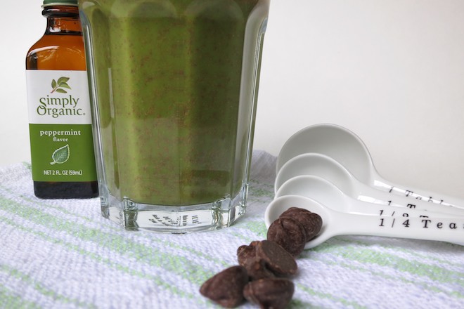 Dairy-free Shamrock Shake | RachaelRoehmholdt.com