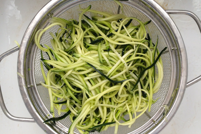 Quick & Clever Meal: Zoodles | RachaelRoehmholdt.com