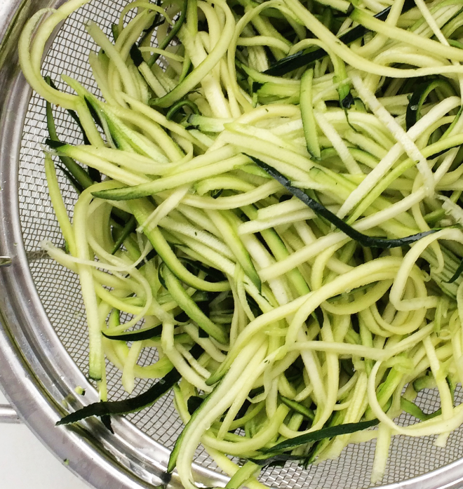 Quick & Clever Meal: Zoodles | RachaelRoehmholdt.com
