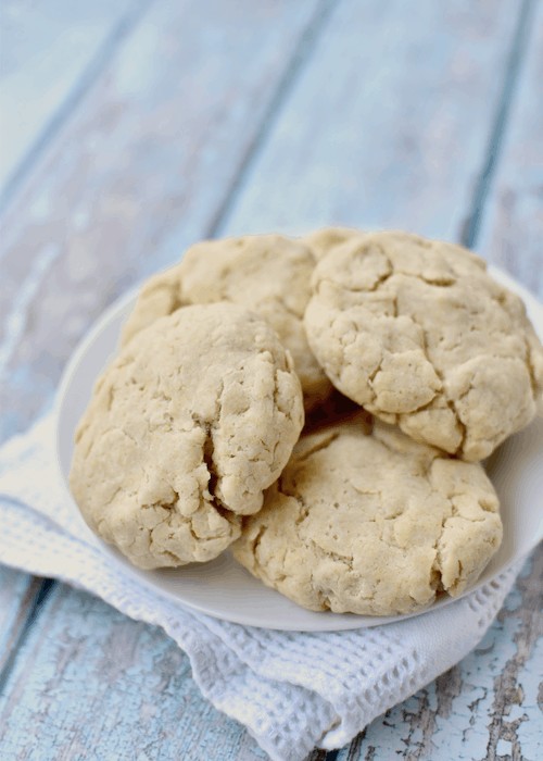 Gluten-free Biscuits (Dairy-free, Egg-free, Vegan)