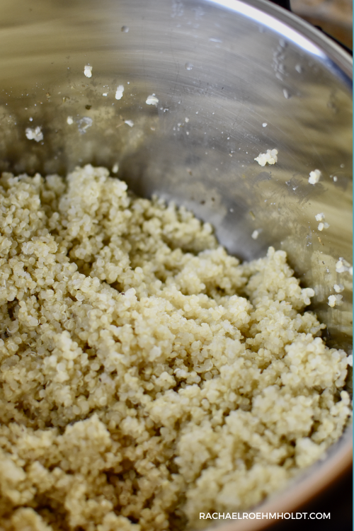 Mediterranean Quinoa Bowls - Make the quinoa